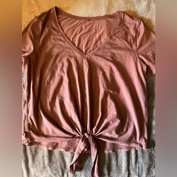 Lululemon front tie short sleeve top - Picture 1 of 3